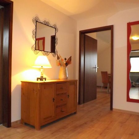 Feriendomizil Am Rheinbogen Apartment Altlussheim Exterior photo